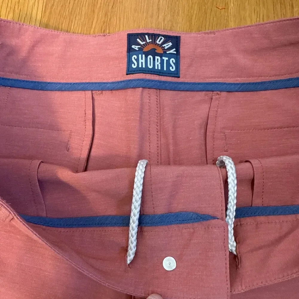NWOT Faherty Belt Loop All Day Shorts Men’s 36 Redwood 9” Inseam Performance